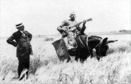 La storia dei cantastorie